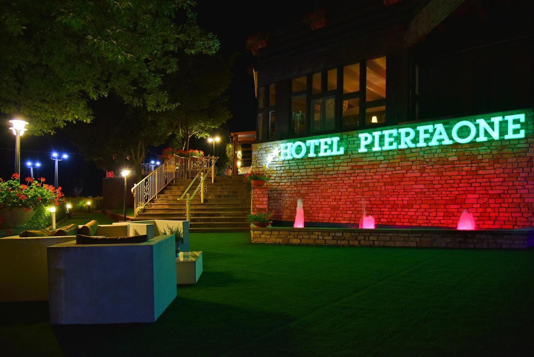 Hotel Pierfaone Abriola Exterior photo